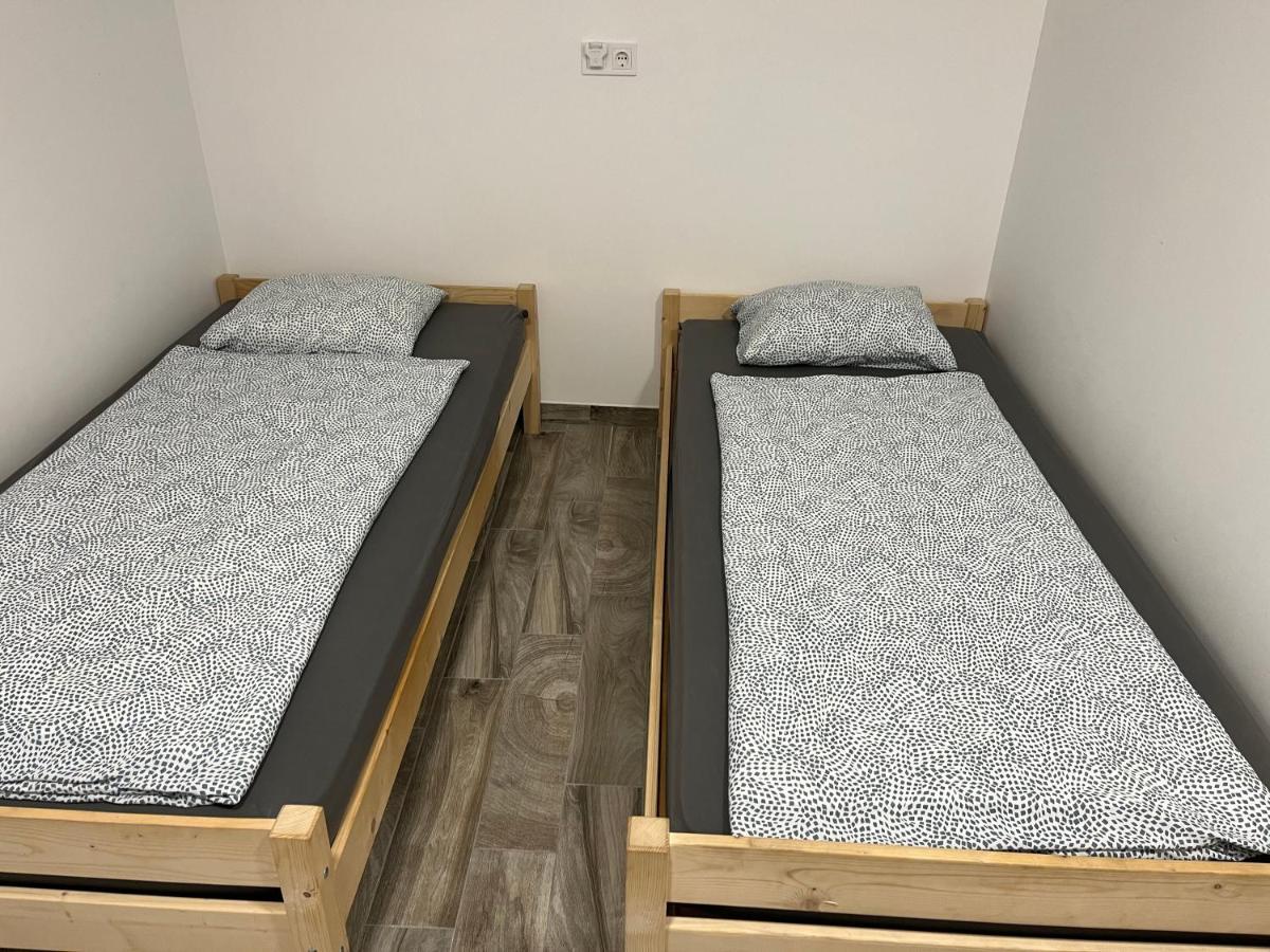 Rajczi Apartman Mohács Eksteriør billede