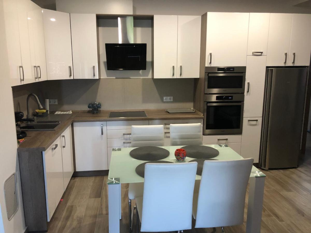 Rajczi Apartman Mohács Eksteriør billede